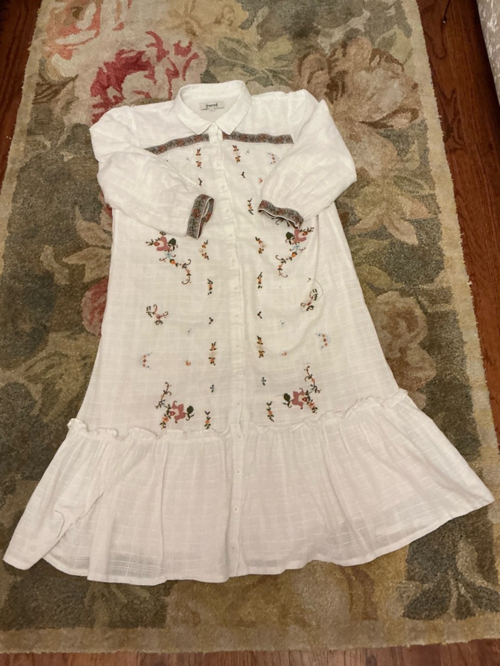 White cross stitch lovely vintage vibe summer dress. Kid Sz 20. M/L adults